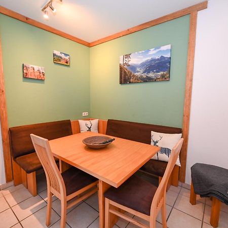 Panorama Apartments Bruck By All In One Apartments Fusch an der Glocknerstraße Esterno foto